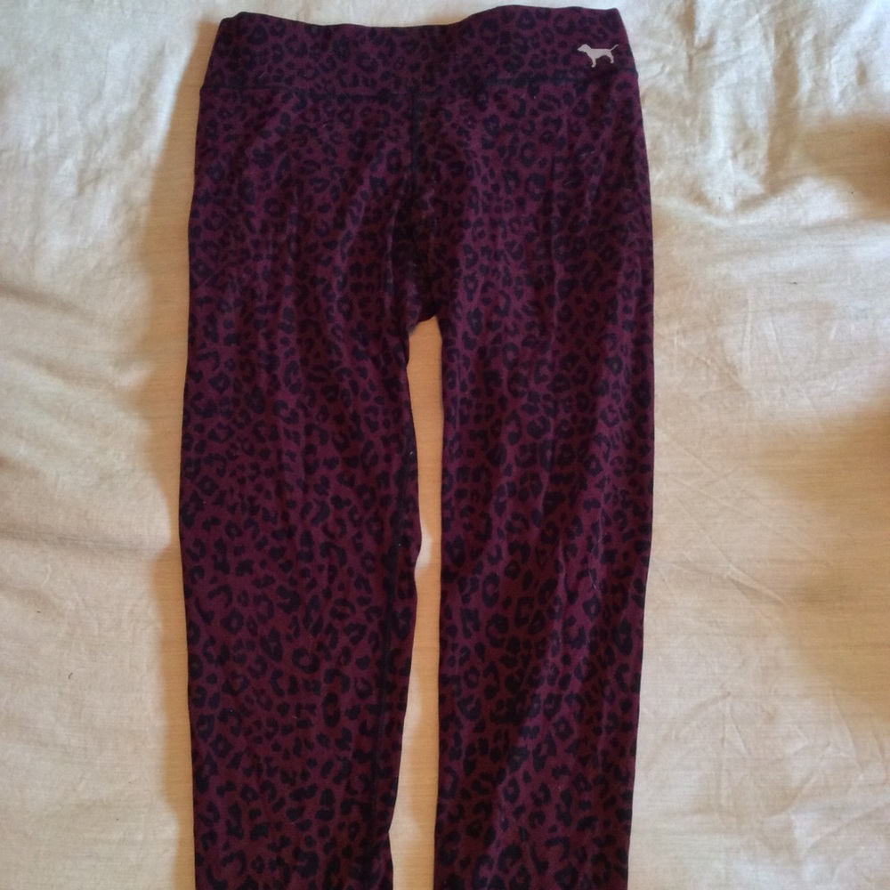 PINK Victoria Secret Leopard Print Yoga Pant